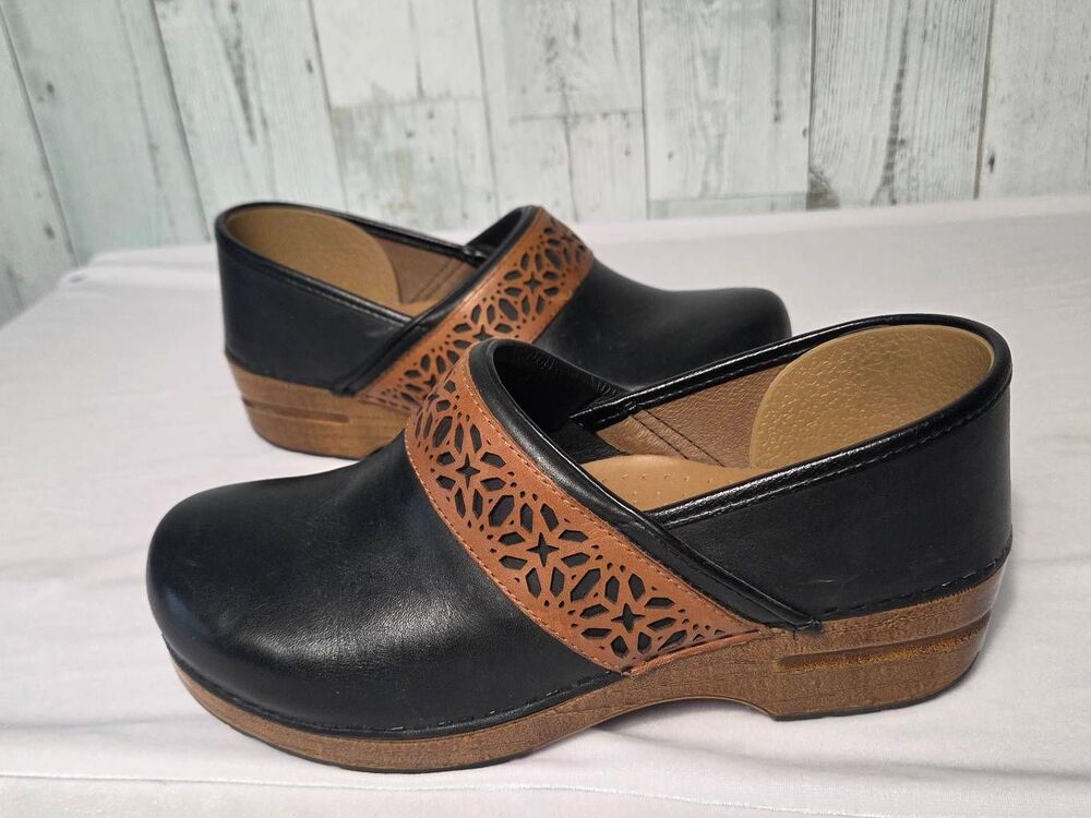 Dansko Pavan Western Laser Cut Lattice Contrast Strap Clogs Sz. 10.5-11 (41)